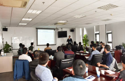 Corporate culture training